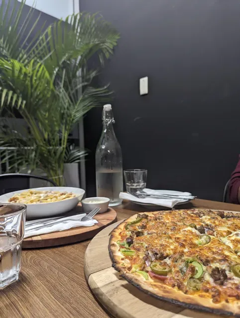 La Pizzeria Traditional Wood Fire Pizza
