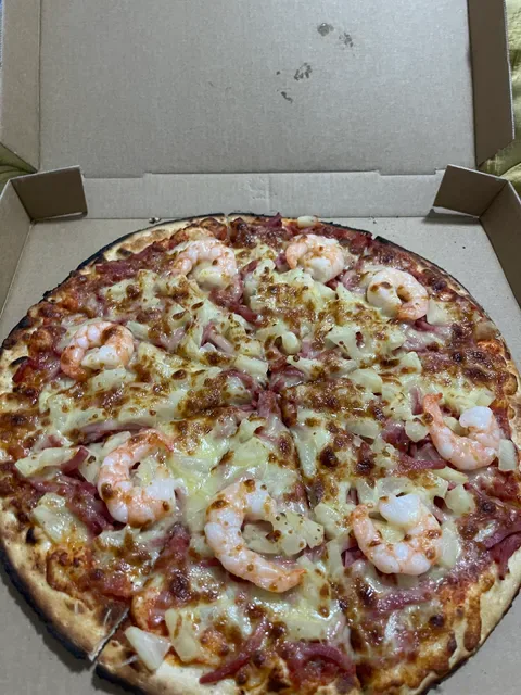 La Pizzeria Traditional Wood Fire Pizza