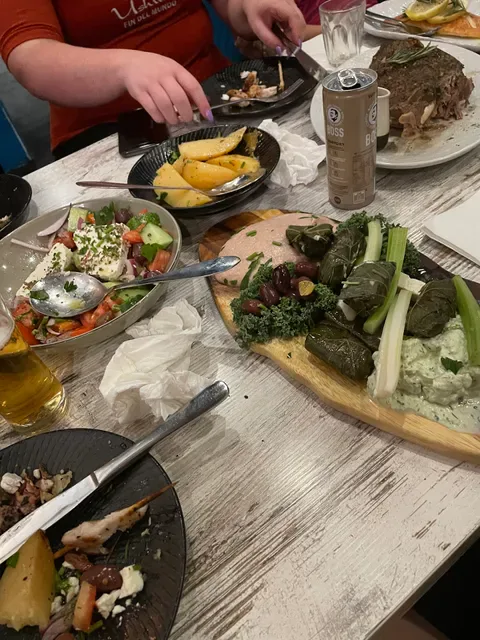 Lefkas Taverna