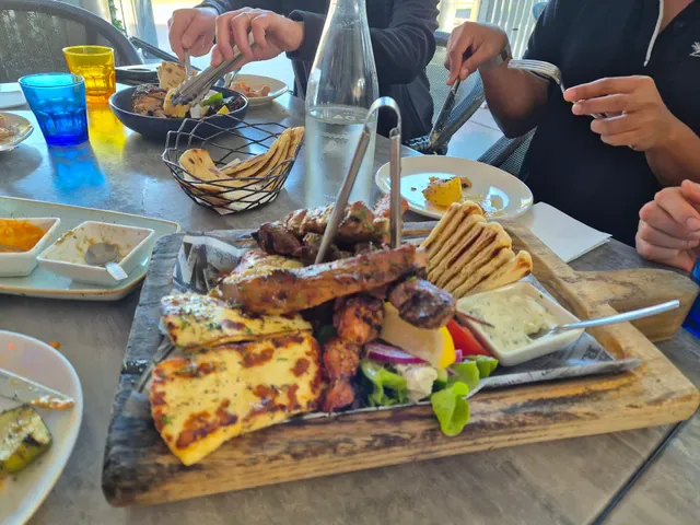 Lemoni Greek Cuzina Tingalpa