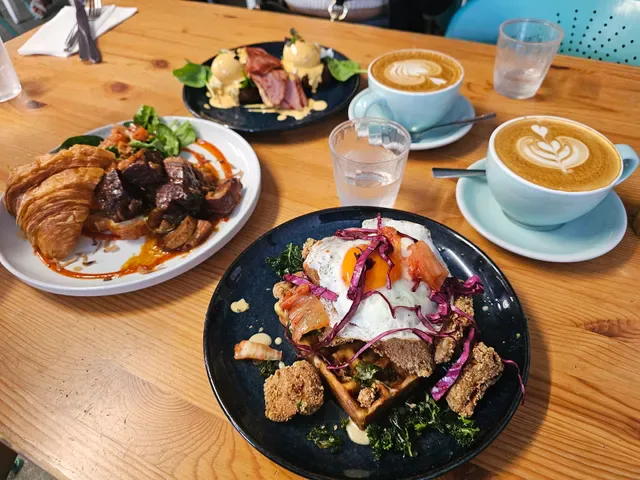 Little Dreamer Cafe