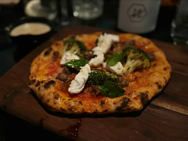 Little g Pizzeria