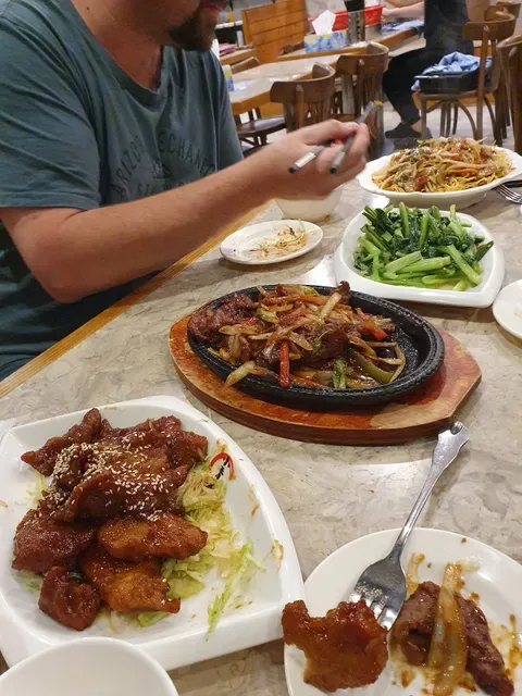 Little Hong Kong BBQ Restaurant @ Sunnybank