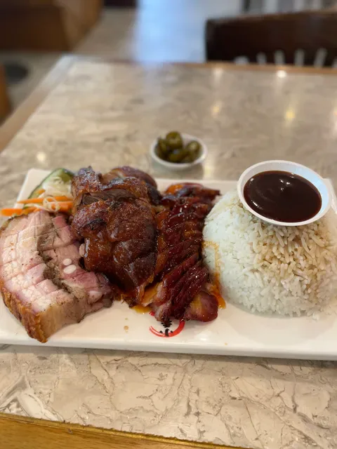 Little Hong Kong BBQ Restaurant @ Sunnybank