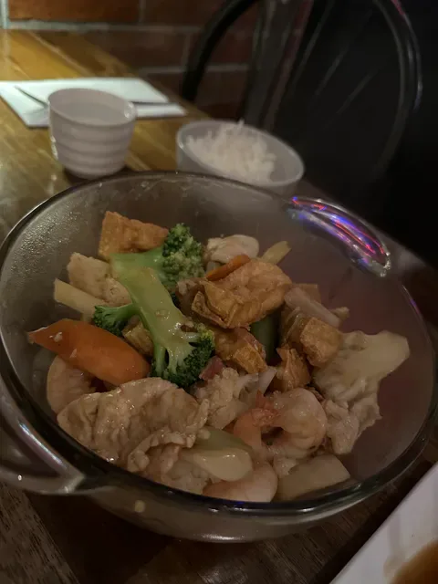 Little Rice Bowl Restaurant 米麒麟