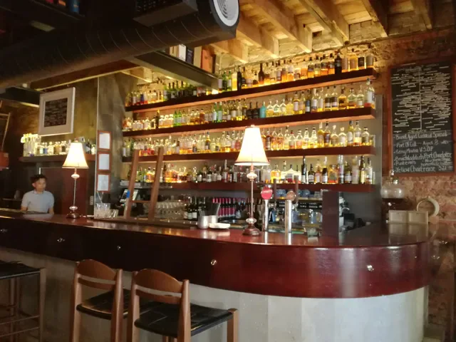 Malt Dining & Bar