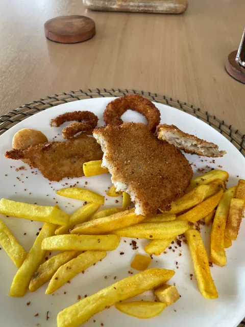 Maria's Seafood Shop