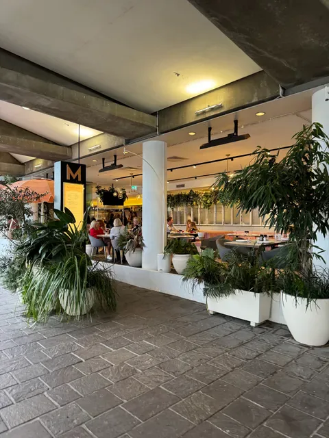 Massimo Restaurant & Bar