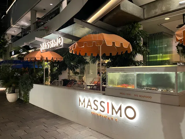 Massimo Restaurant & Bar