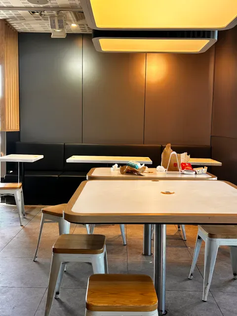 McDonald's Annerley