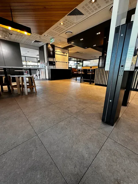 McDonald's Annerley