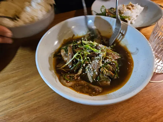Melrose Restaurant & Rooftop Bar