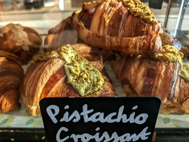 Merlo Coffee Cafe | Bowen Hills