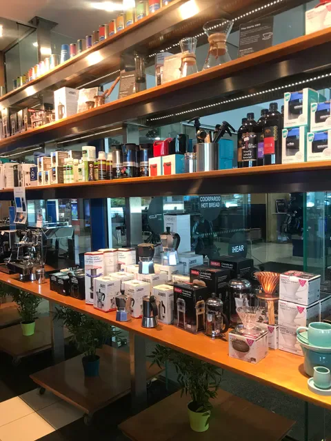 Merlo Coffee Cafe Coorparoo | Woolworths Centre