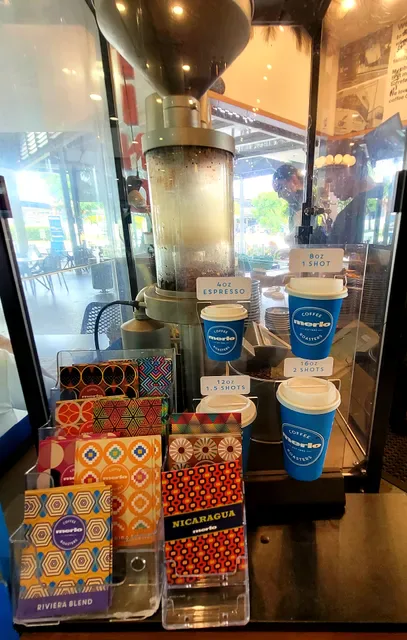 Merlo Coffee Cafe Coorparoo | Woolworths Centre