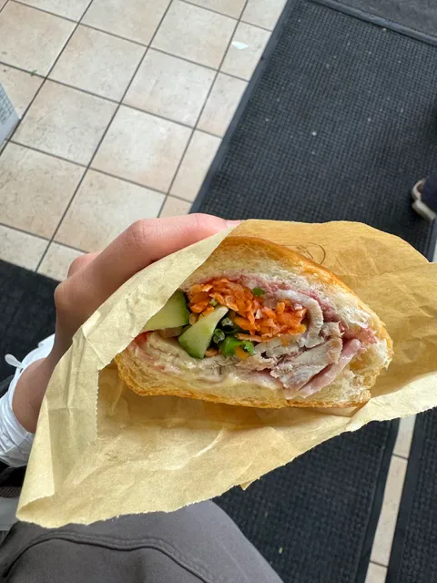 Minh Tan Bakery