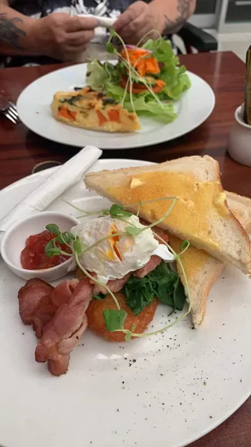 MoccaBella