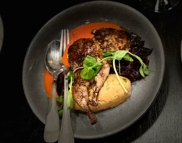 Moda Steak . Tapas . Seasons