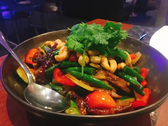 Modern Thai Restaurant