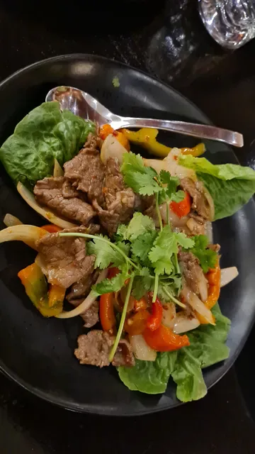 Modern Thai Restaurant