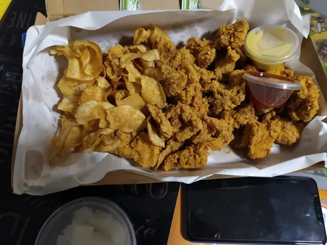 Momo Chicken