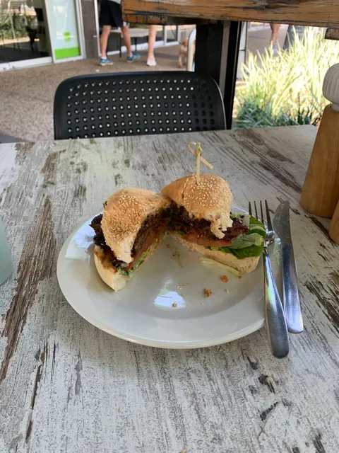 Moreish Cafe