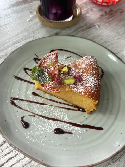 Moreish Cafe
