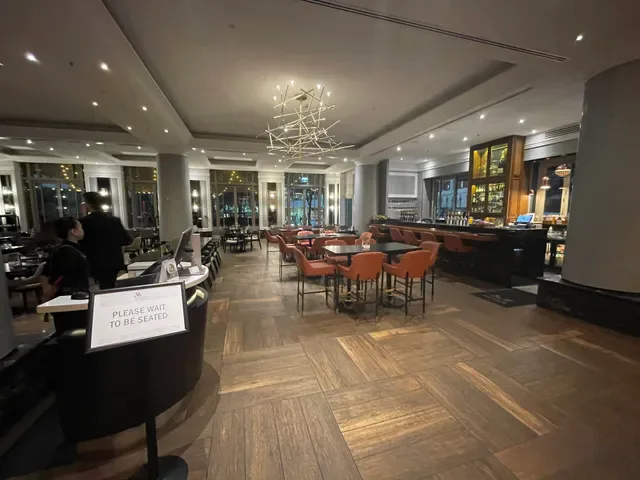 Motion Dining
