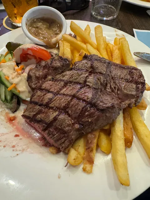 Mount Gravatt Hotel