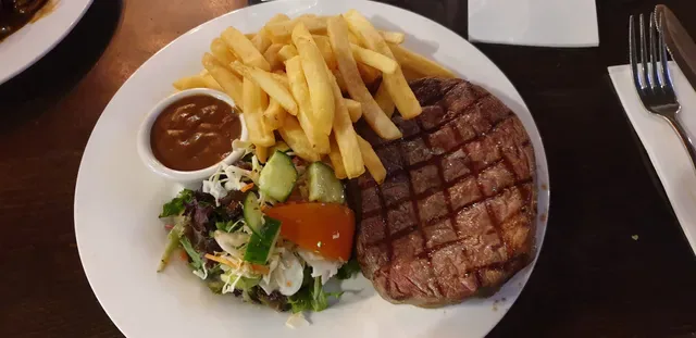 Mount Gravatt Hotel