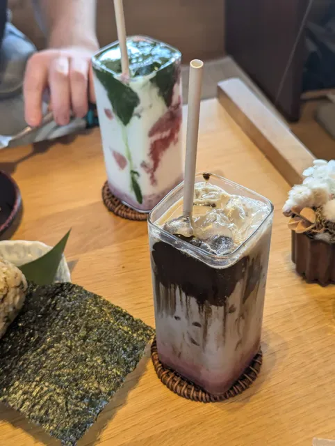 Mountain River Patisserie