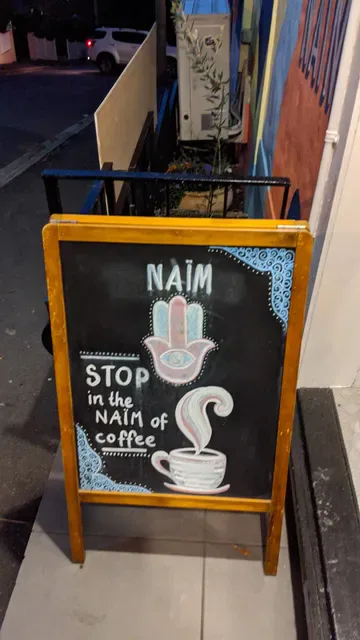 NAÏM