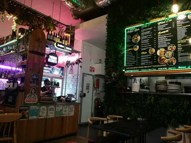 NOM NOM BAO