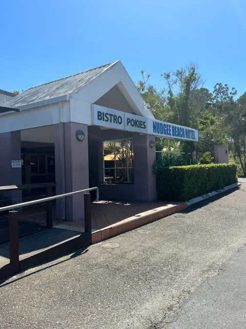 Nudgee Beach Hotel