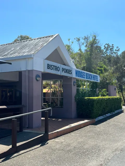 Nudgee Beach Hotel