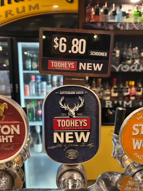 Nudgee Beach Hotel