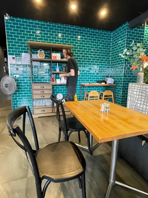 Nundah Corner Cafe & Bistro