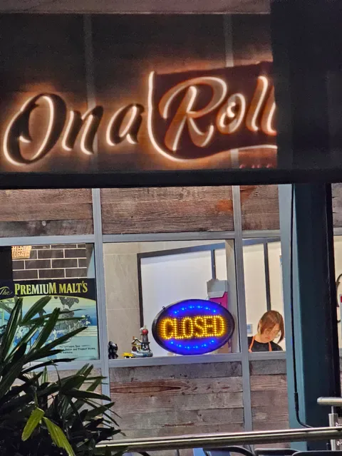 On a Roll Sushi Banyo