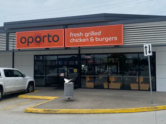 Oporto Heathwood Drive Thru