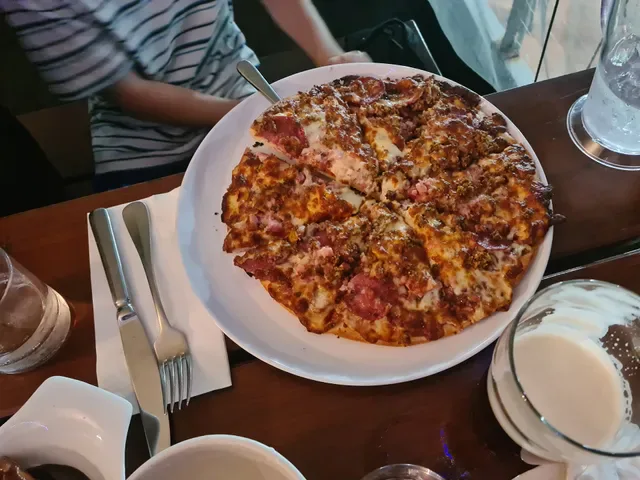 Panchos Pizza