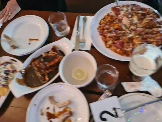 Panchos Pizza