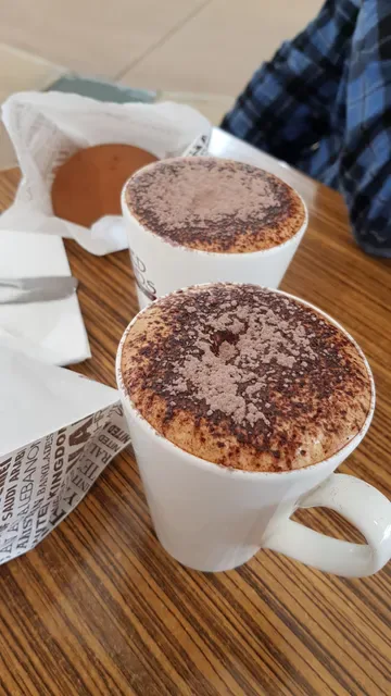 Papparoti Warrigal Square