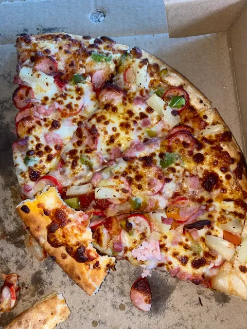 PIZZA PLAZA