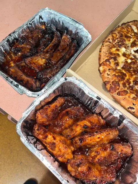 PIZZA PLAZA