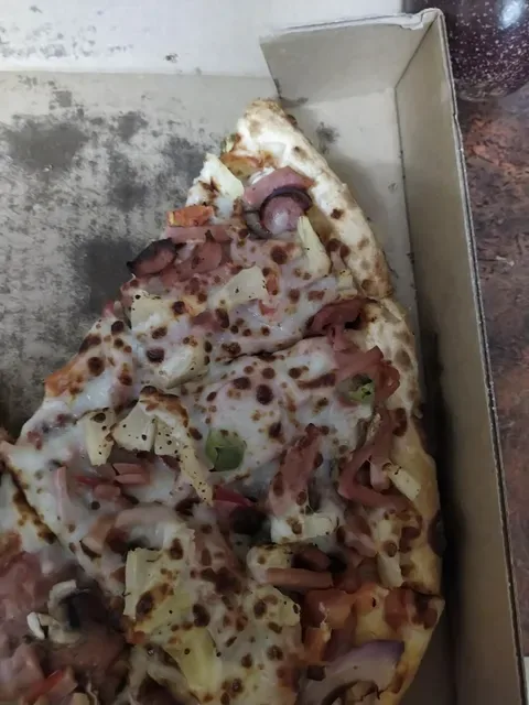 PIZZA PLAZA
