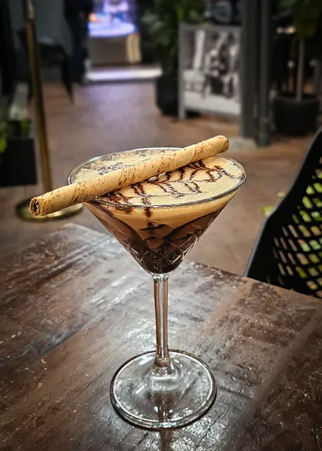 Proper Pizza Cafe and Bar