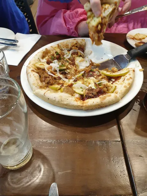 Proper Pizza Cafe and Bar