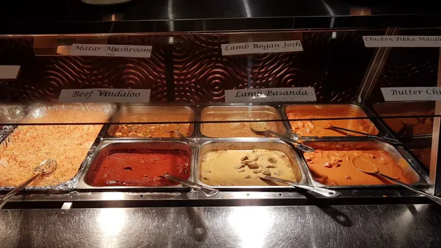 Punjab Curry Club Forest Lake