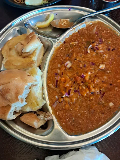 Punjab Curry Club Forest Lake