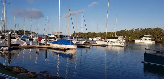 Queensland Cruising Yacht Club